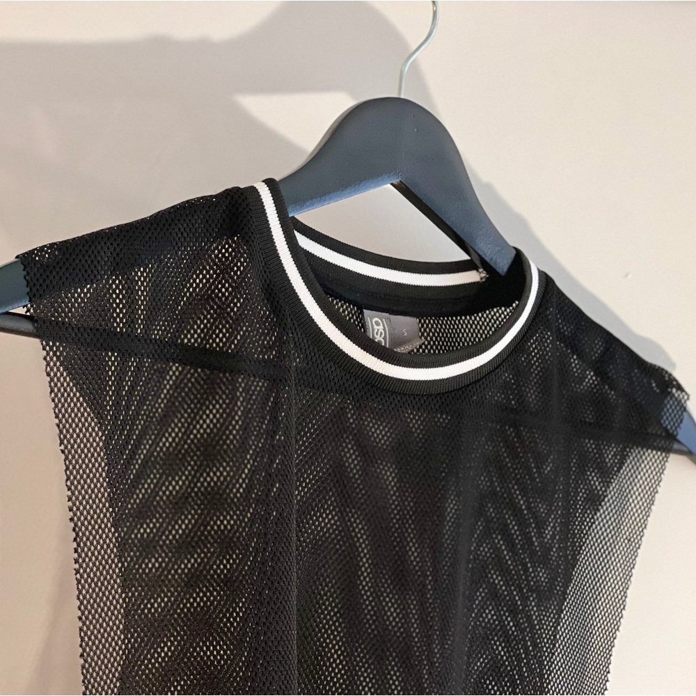 MESH CROP TOP